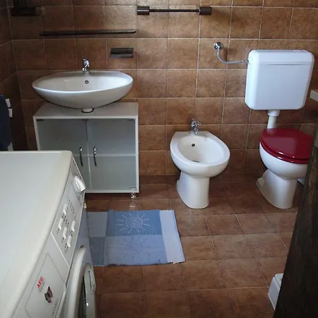 Apartment Materada Donato *