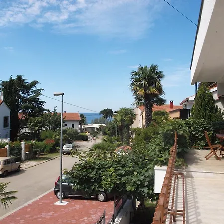Apartment Materada Donato